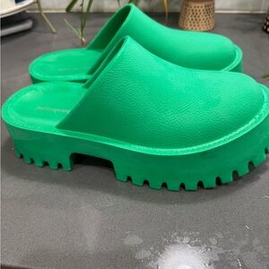 Green Jeffrey Campbell Clog